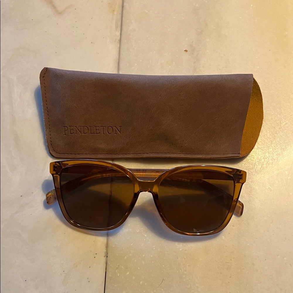 Pendleton Tan Sunglasses with Case